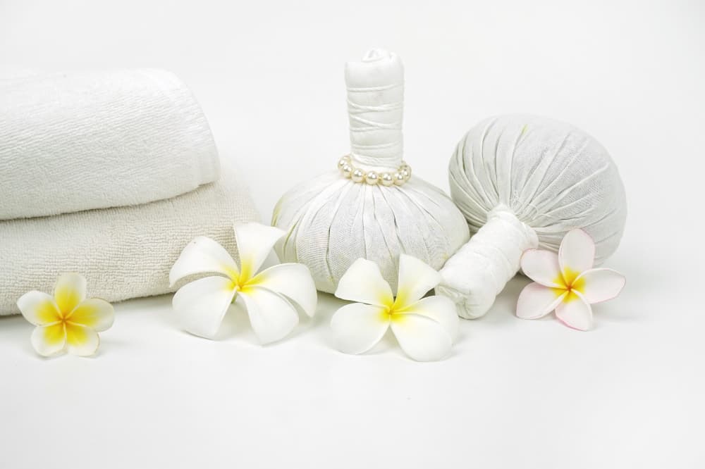 More Than Touch: The Ambiance and Elements of a Perfect Massage Experience