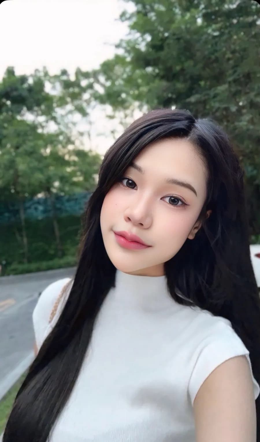 Zin Zin — 曼谷努鲁按摩师